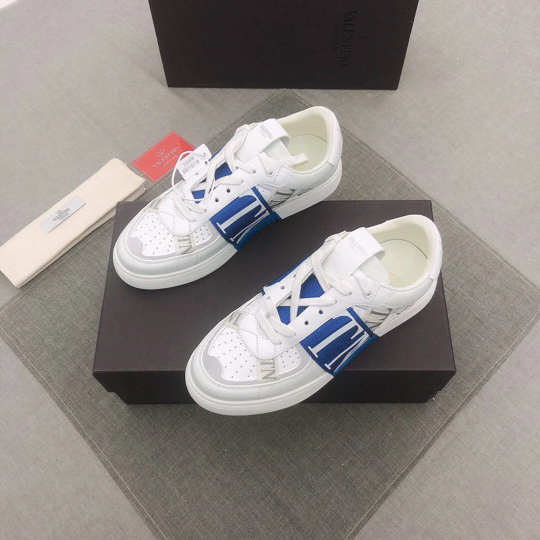 P440▫️V L7N spring and summer 🆕calf leather strap sneakers, no man should be able to refuse this style, classic color, so handsome! Purchase a high-precision replica of the original version to instantly sell off the market currency! 6 VLTN logo rubber effect straps - Valentino Garavani Logo printed on the back and tongue, all materials are customized to ensure quality! Size: 38/45 No. 018